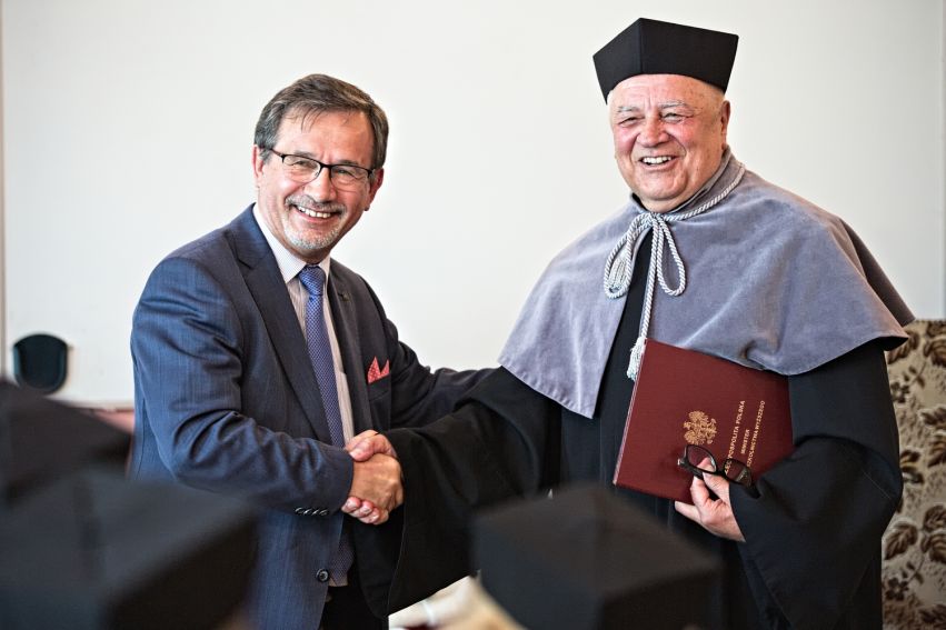Nadanie doktoratu honoris causa prof. Michałowi Śliwie, zdjęcie 2 (2)
