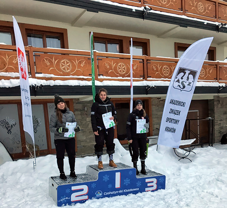 Zdobyliśmy dwa złote medale podczas Akademickich Mistrzostw Małopolski w narciarstwie, zdjęcie 2 (3)